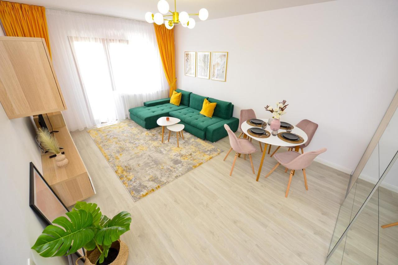 Sofia Cozy Apartment - Underground Private Parking بوخارست المظهر الخارجي الصورة