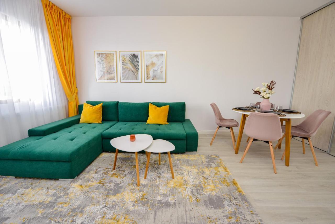 Sofia Cozy Apartment - Underground Private Parking بوخارست المظهر الخارجي الصورة